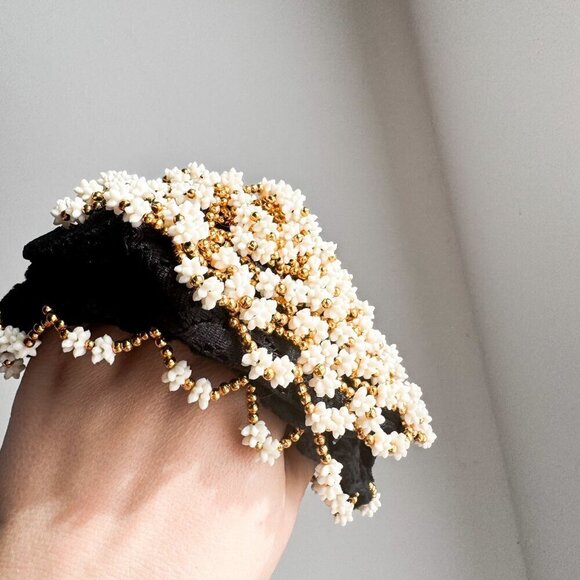 Vintage Beaded Floral Hairbun Cover Hair Accessory